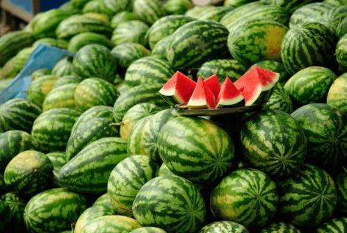 网红吃瓜公共号,揭秘娱乐圈幕后真相，带你领略明星们的真实生活